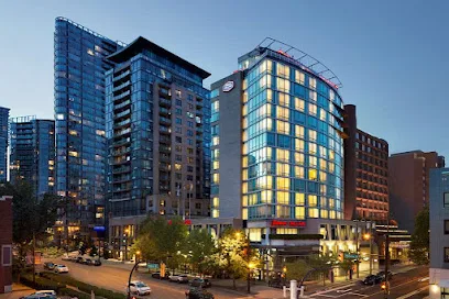 Hampton Inn & Suites by Hilton Vancouver-Downtown