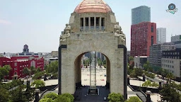 Monumento a la Revolución
